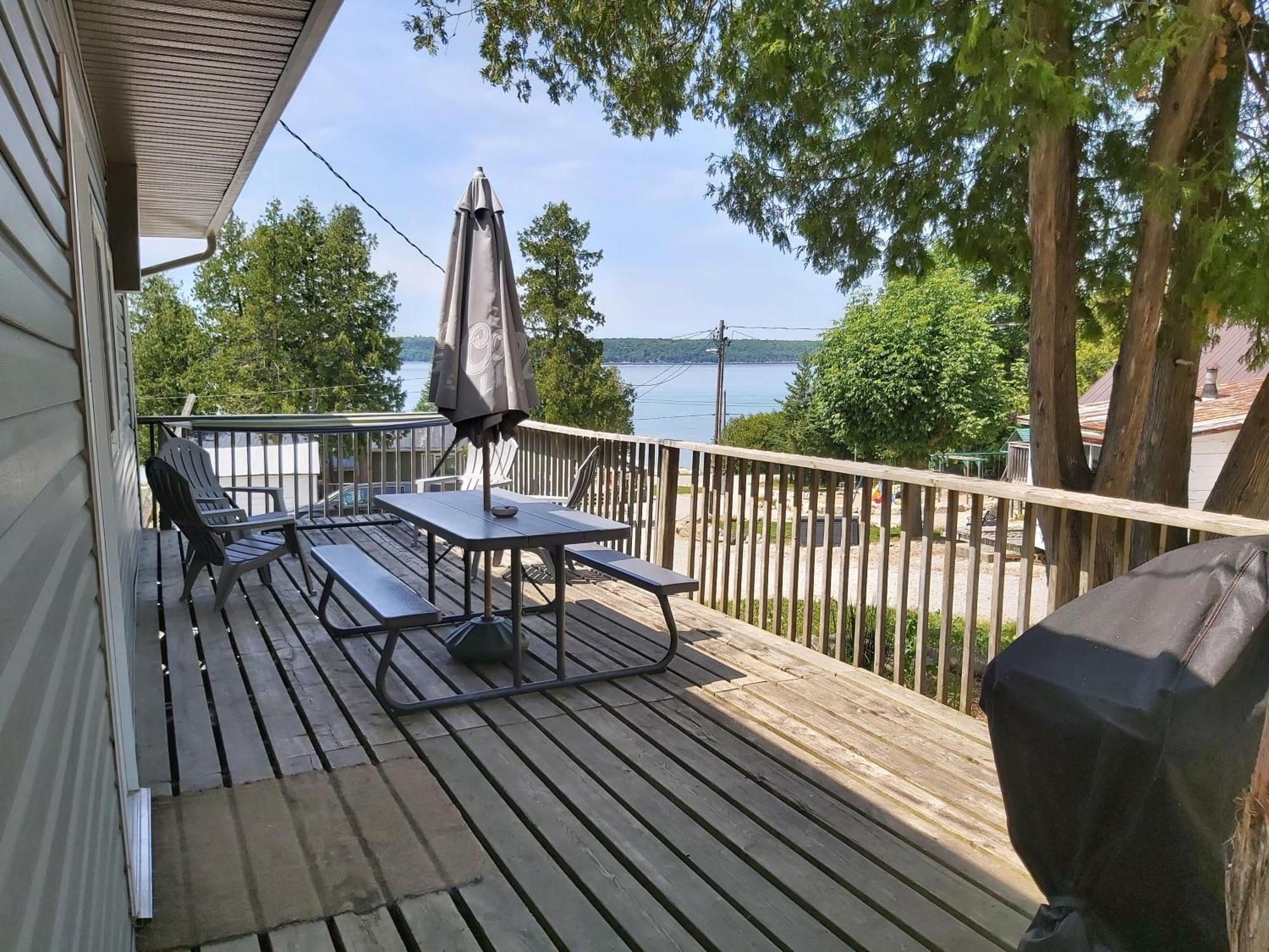 Bayshore Cottages Wiarton Oda fotoğraf
